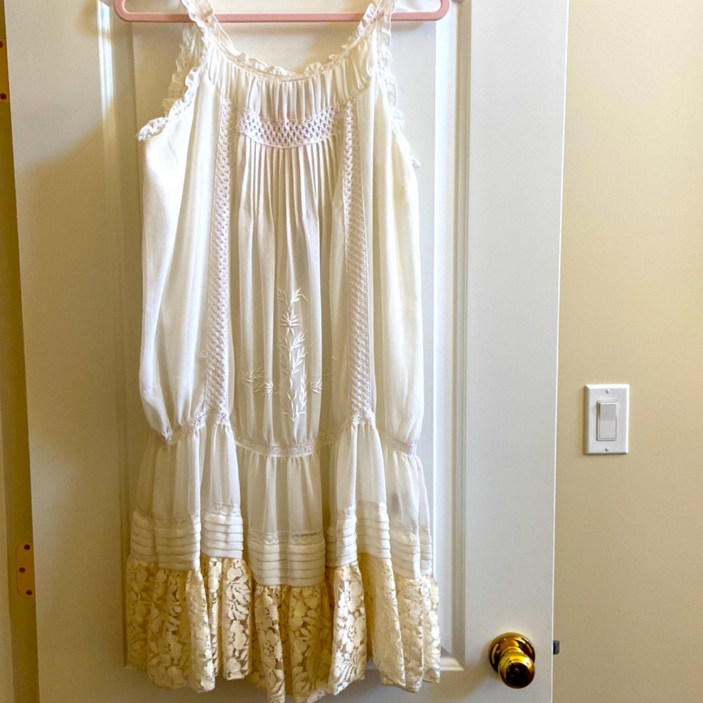 🆕 Beautiful beige drop waist dress in size XXL